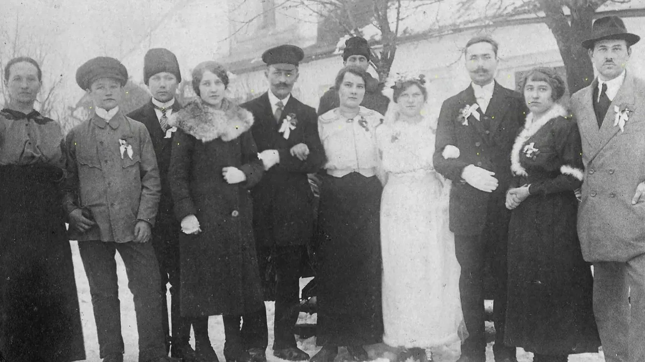 Archival wedding photograph from the VEHA project